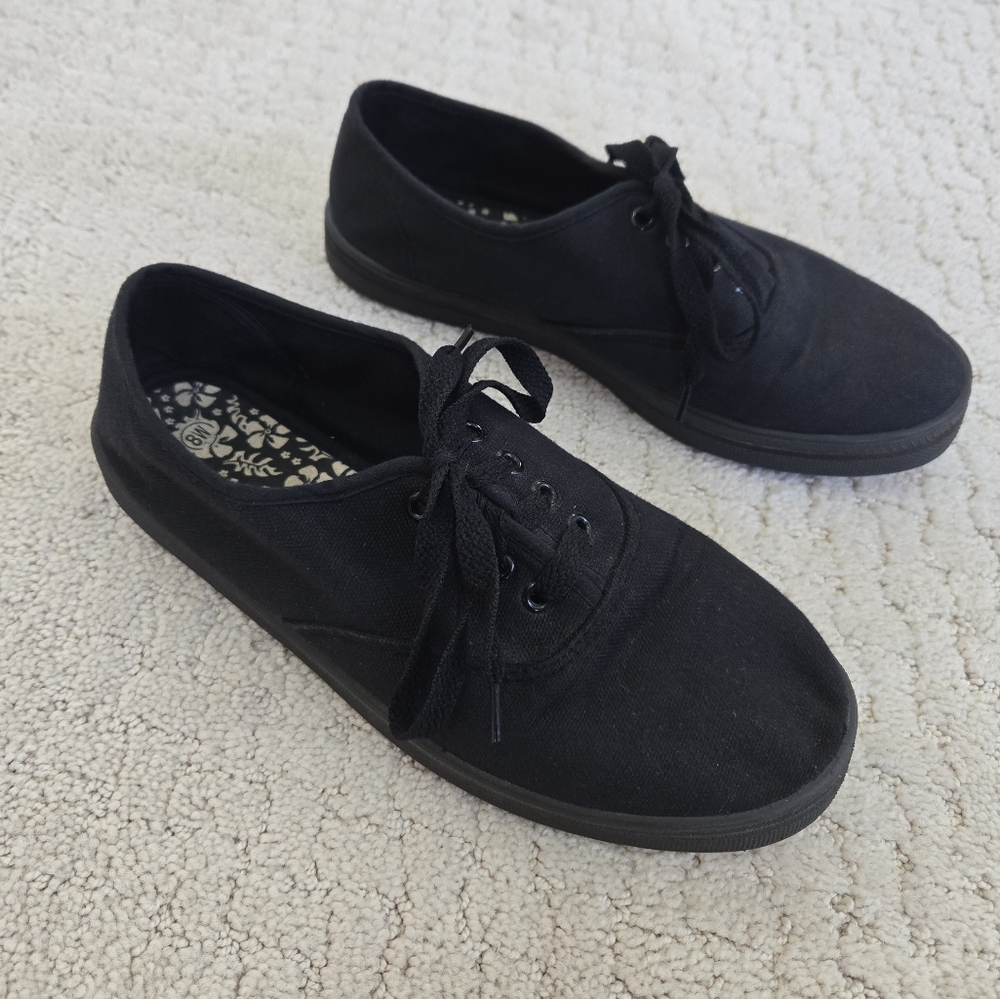 Women's Black Canvas Sneakers